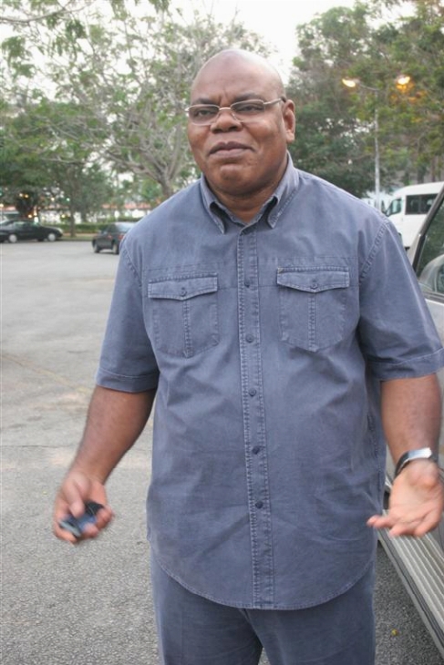 San-pedro/Electrification rurale : Ouattara sort plusieurs localités du noir